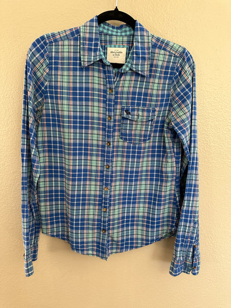 Abercrombie & Fitch Women's Plaid Button-Down Long Sleeve Shirt