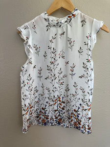 Sweet Rain Sleeveless Blouse