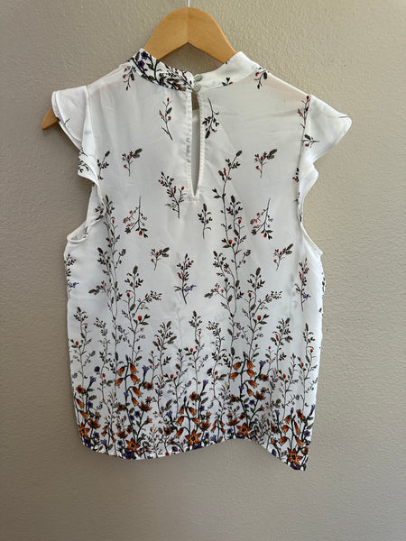 Sweet Rain Sleeveless Blouse