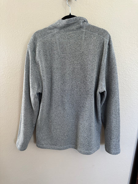 G.H. Bass & Co Men's Gray Long Sleeve Sweater