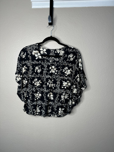 Women's Black & White Floral Blouse