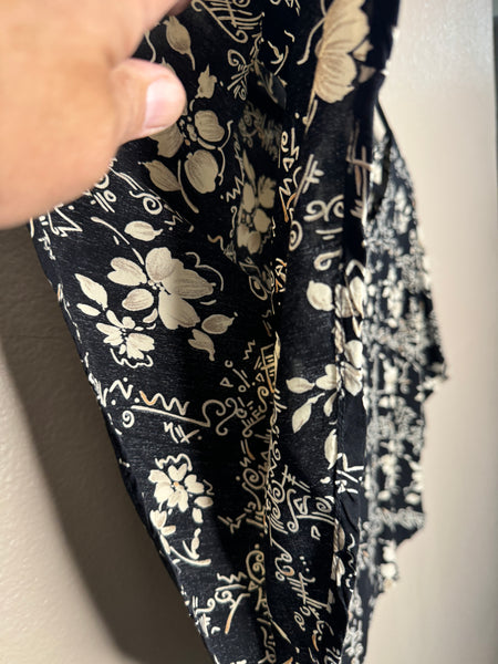 Women's Black & White Floral Blouse