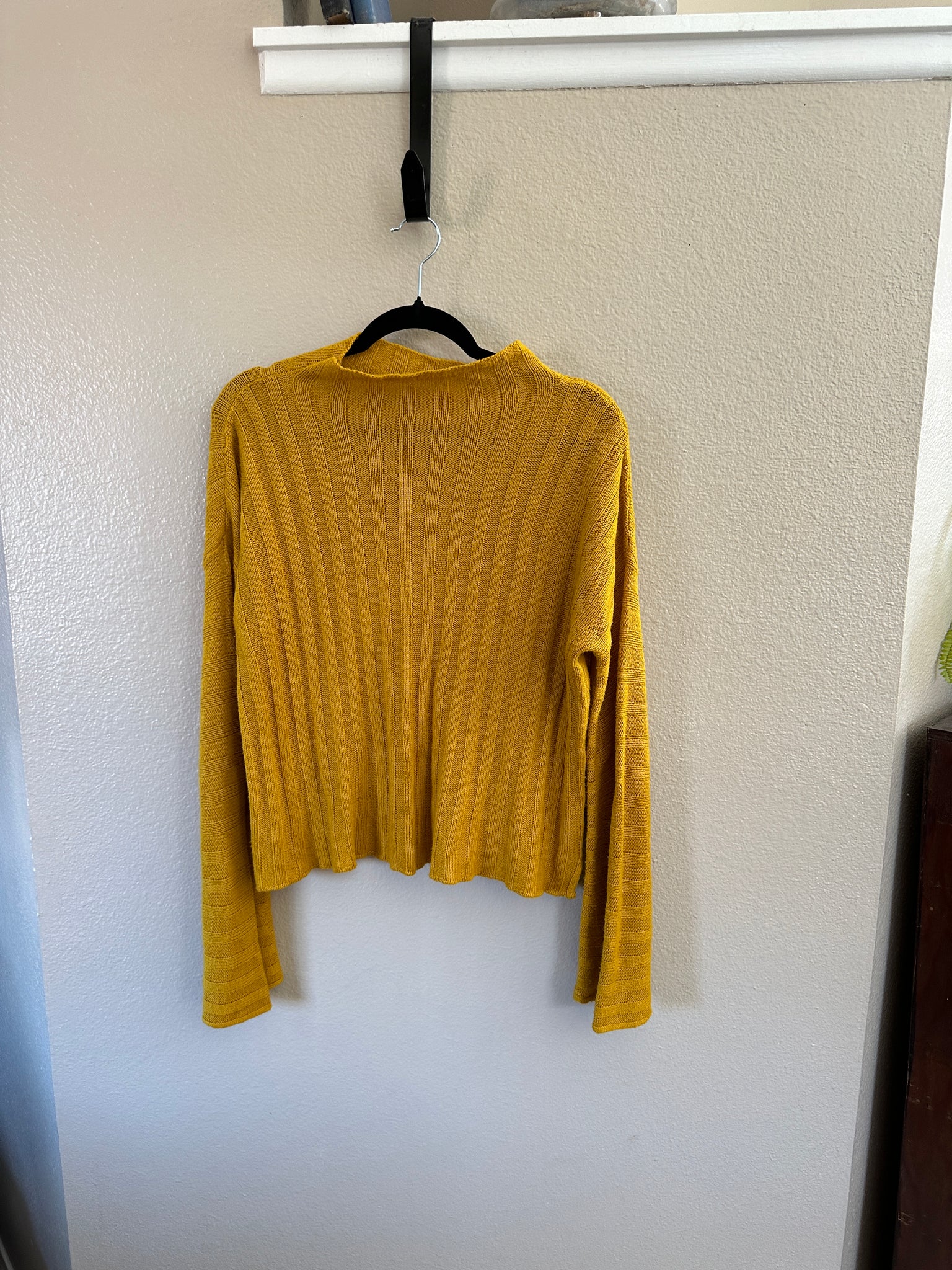 BP Women's Yellow Long Sleeve Sweater