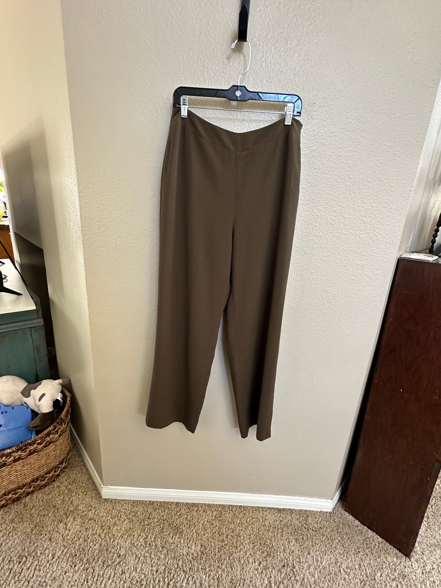 Anne Klein Green Dress Pants