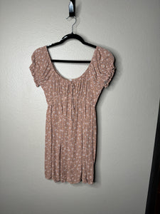 7 Day WKND Women's Tan Floral Dress