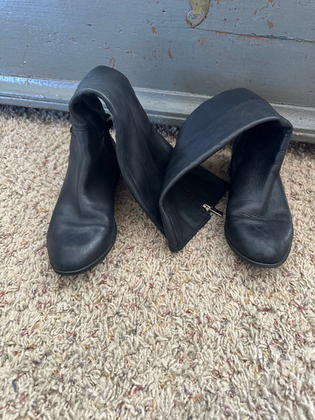 Anne Klein iFlex Black Boots