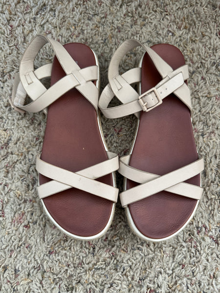 Mia Platform Sandals