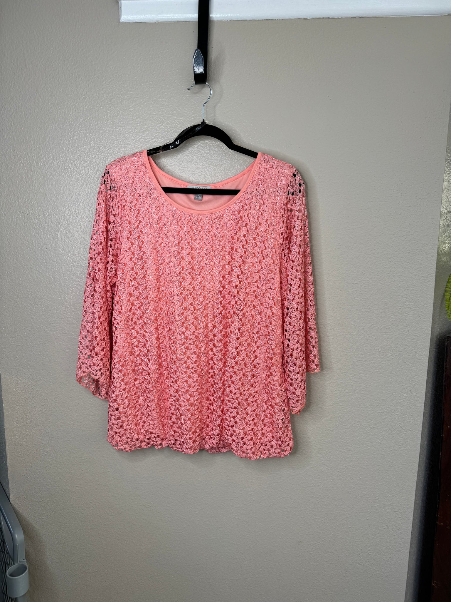 Roz & Ali Women's Pink Blouse