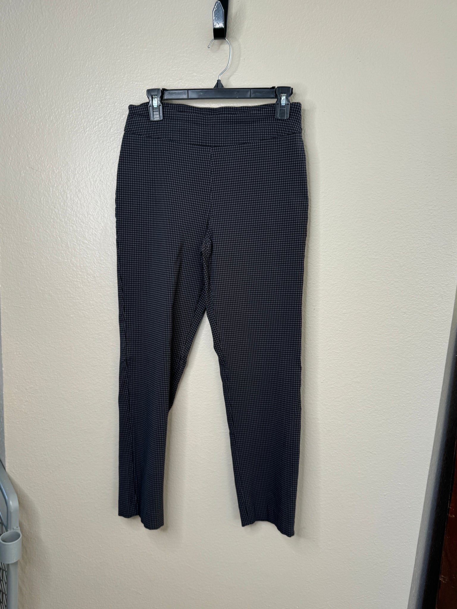 Counterparts Women's Black & Gray Dress Pants