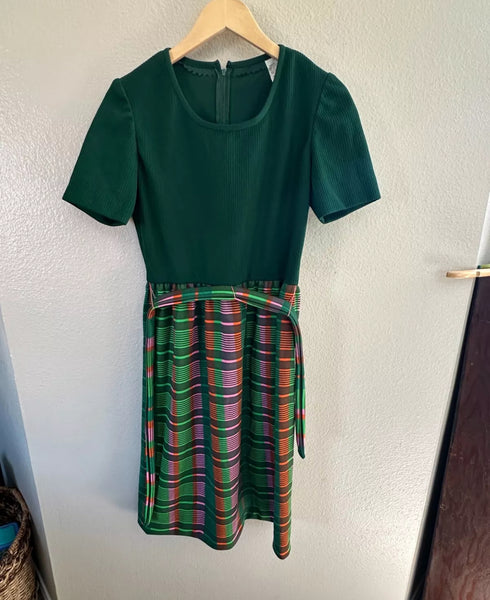 Vintage Leslie Fay Knits Green Dress with Belt