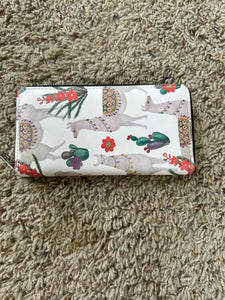  Women's Llama Wallet