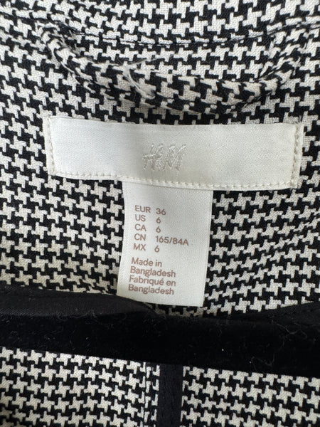 H&M Women's Houndstooth Trench Coat Size 6