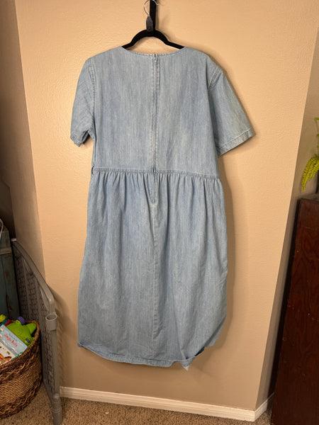 Erika Women's Denim Dress Size 1X