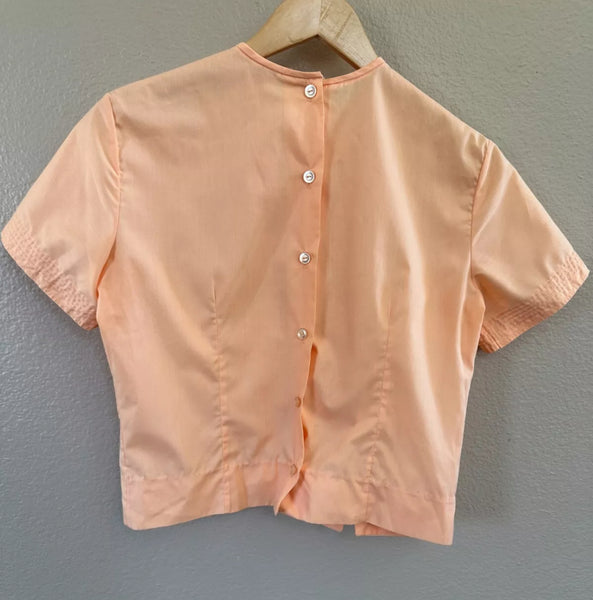 Vintage Womens tuxedo front short peach shirt