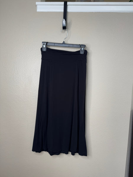 Bobeau Women's Black Skirt Size M