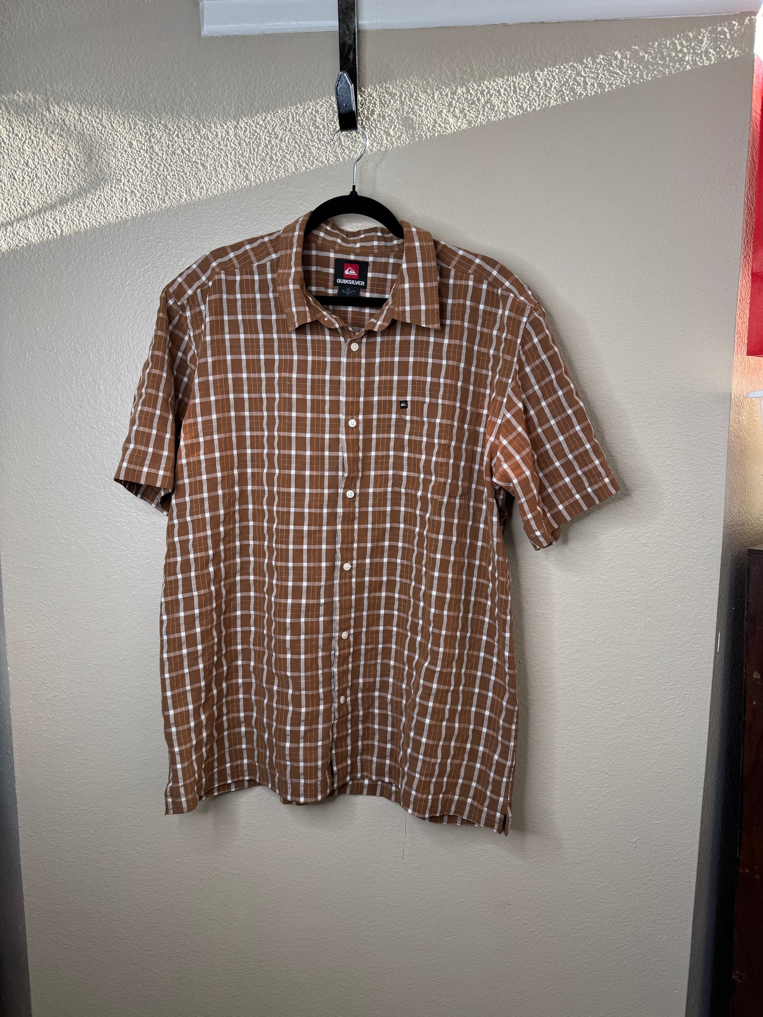 Quiksilver Men's Brown Shirt