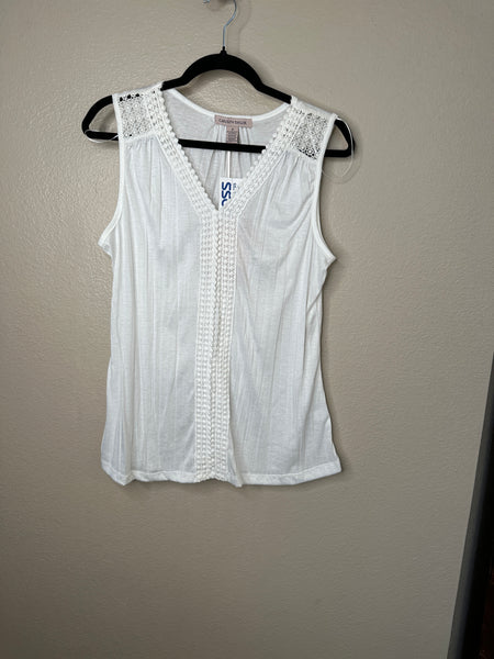 NWT-Carolyn Taylor Women's White Blouse