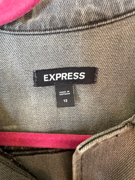 Express Women's Black/Gray Pantsuit Size 12