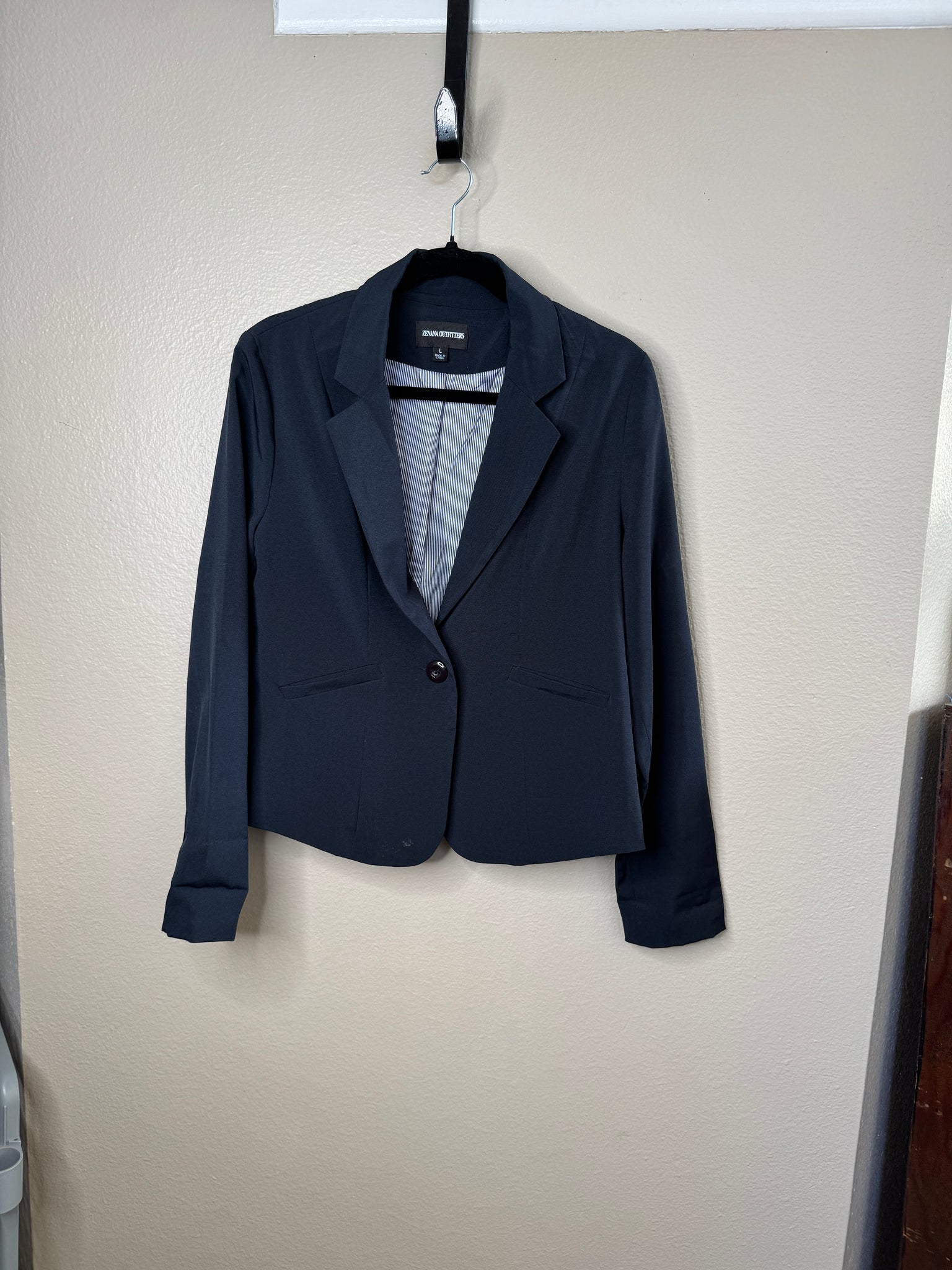 Zenana Outfitters Women's Blue Blazer 