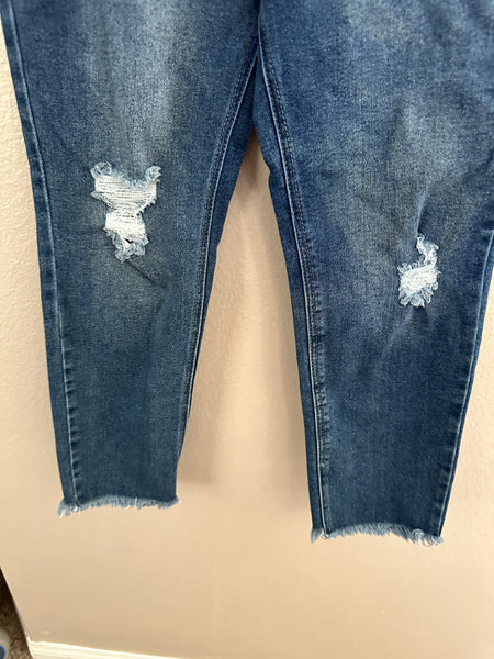 1822 Women's Distressed Jeans