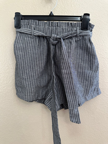 Hesperus Gray and White Shorts