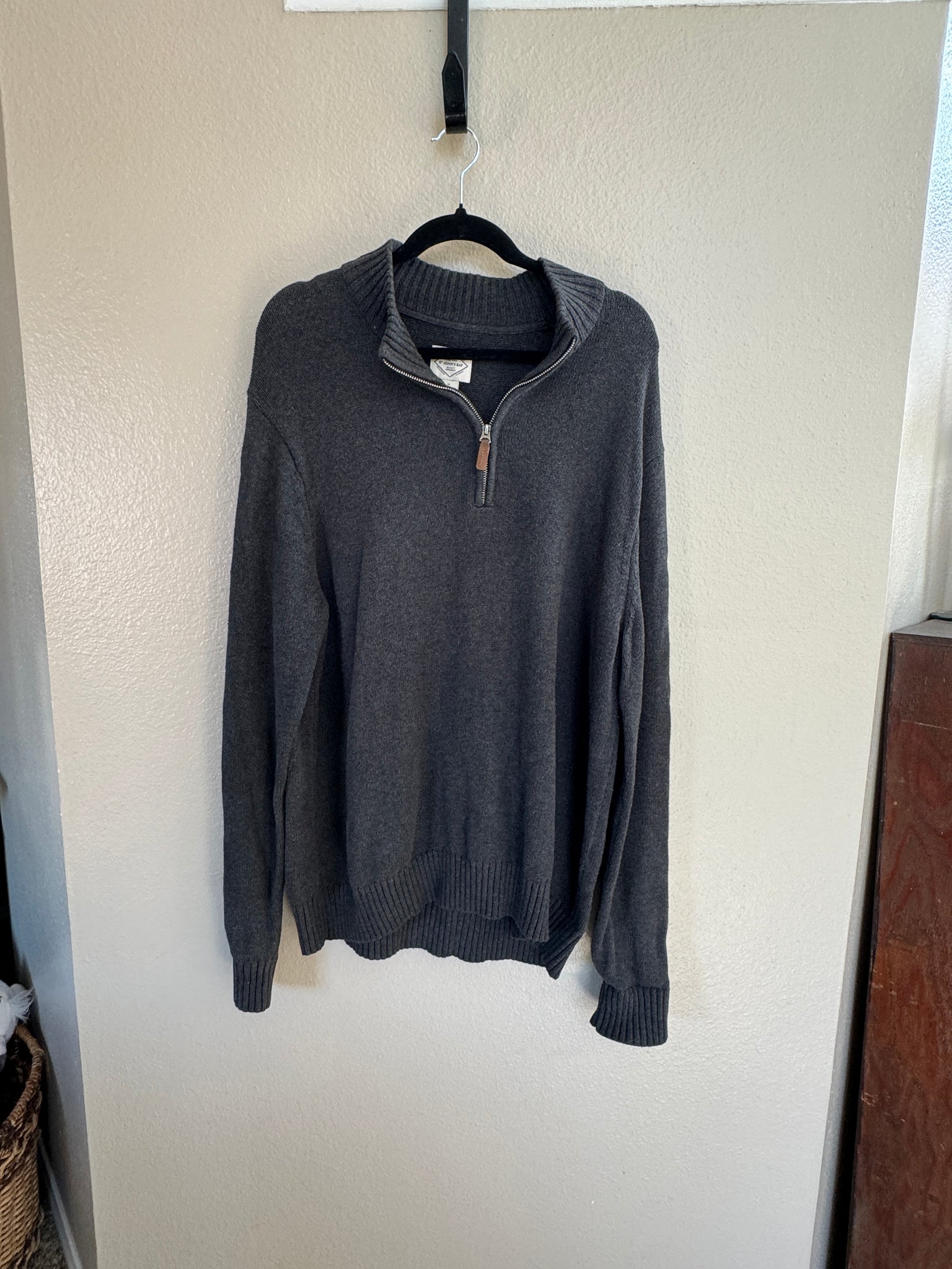 St. John's Bay Gray Long Sleeve Sweater