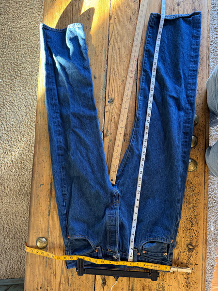 Levi Men's 501 Jeans Size 34x32