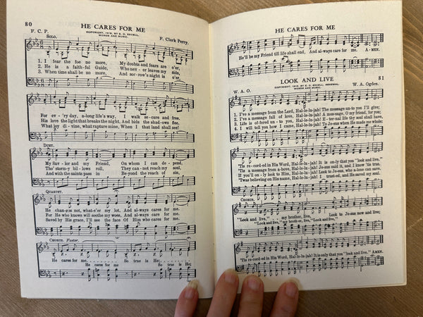 1948 Choir Favorites pages 80-81