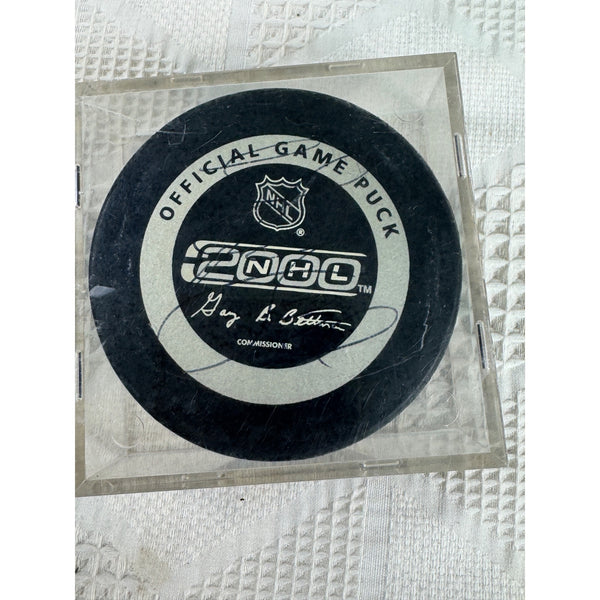 Dallas Stars NHL Official Game Puck w Signatures In Acrylic Case Autographed