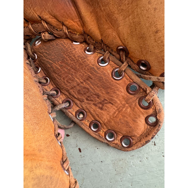 Antique The Trap Leather Baseball Glove Catchers Mitt 1940s Vintage Collectible