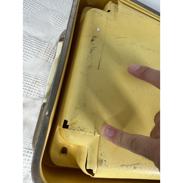 Vintage Barbie & Her Friends Travel Trunk Doll Case Yellow 1965 Shelves Hangers