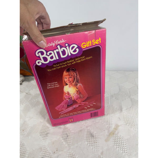 Twirly Curls Barbie Gift Set 1982 Mattel No 4097 w 2 Outfits and Accessories