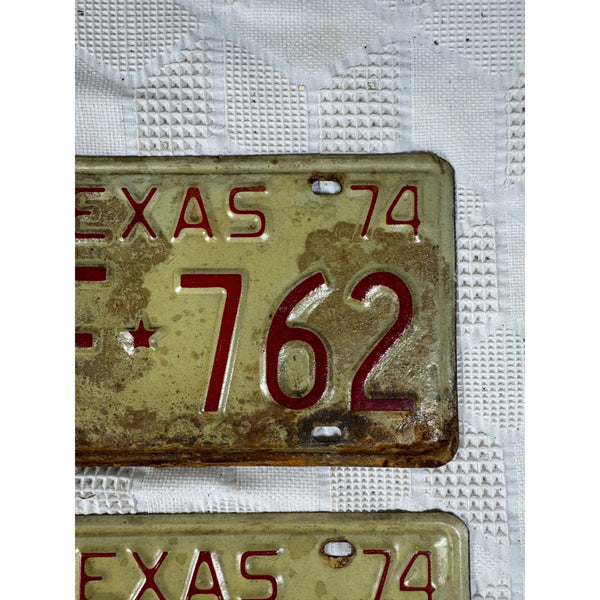 Vintage 1974 Texas License Plates Pair FVF 762 White w Red Embossed Lettering
