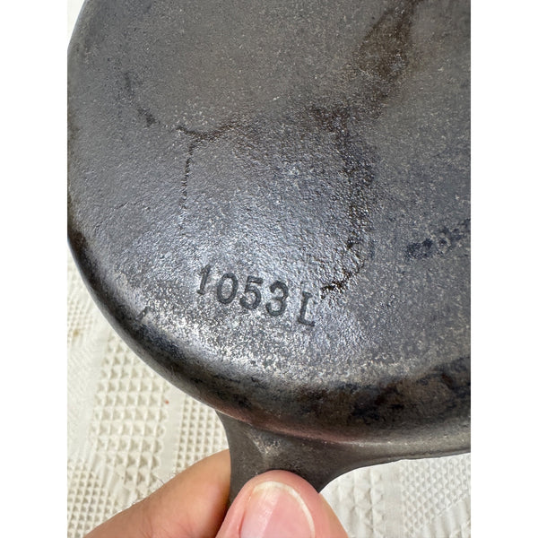 Wagner Ware Cast Iron Skillet No 3 1053L Vintage c1940s Frying Pan Made In USA