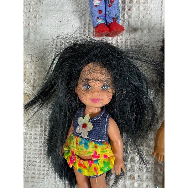 Vintage Lot of 6 Kelly and Friends Dolls 1990s Mixed Outfits and Styles