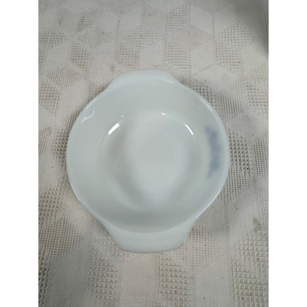 Anchor Hocking Fire King One Quart White Casserole Dish Blue Cornflower Design