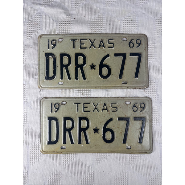 Vintage 1969 Texas License Plate Pair DRR 677 White w Embossed Black Lettering
