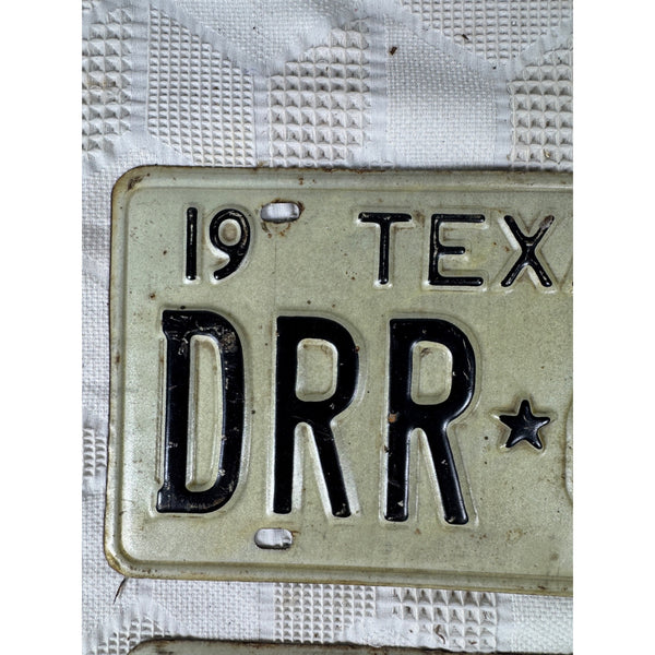 Vintage 1969 Texas License Plate Pair DRR 677 White w Embossed Black Lettering