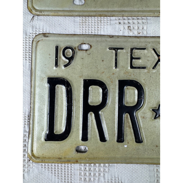 Vintage 1969 Texas License Plate Pair DRR 677 White w Embossed Black Lettering