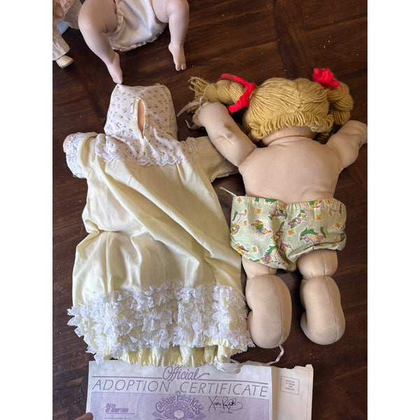 Pair of Cabbage Patch Kids Preemies Dolls w Adoption Certificate Birth Vintage