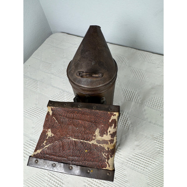 Vintage Woodman Bingham Bee Smoker With Leatherette Bellows and Metal Body