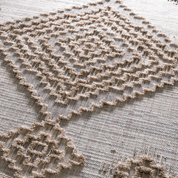 Ampusungan Area Rug geometric pattern