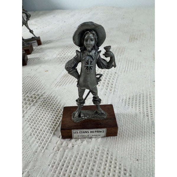 Les Étains Du Prince Handcrafted Pewter Musketeer Figurines Set Of 4 Wood Bases