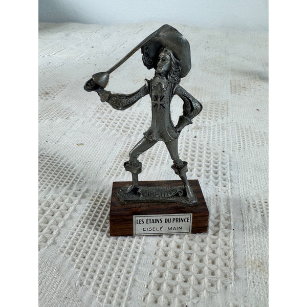 Les Étains Du Prince Handcrafted Pewter Musketeer Figurines Set Of 4 Wood Bases