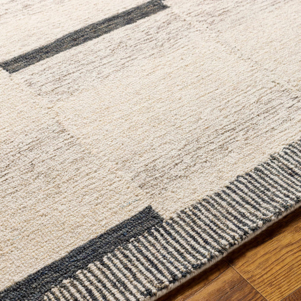 Aibonito Wool Area Rug edge