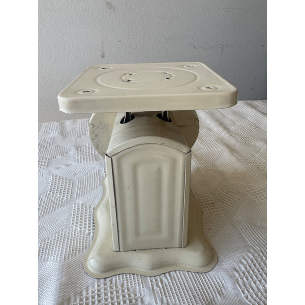 Vintage Baby Scale With Illustrated Dial & Metal Base 30 Pound Mid Century