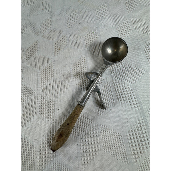 Antique Gem Soda Fountain Ice Cream Scoop 1895 Dipper Metal w Wooden Handle