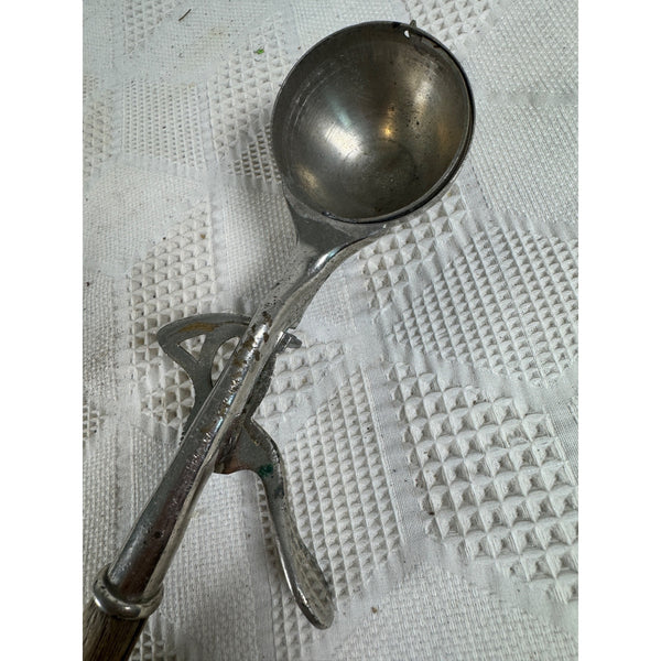 Antique Gem Soda Fountain Ice Cream Scoop 1895 Dipper Metal w Wooden Handle