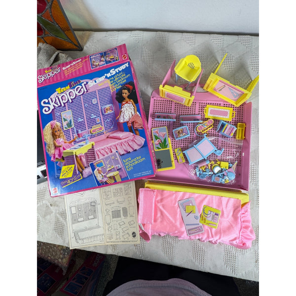 Teen Time Skipper Sleep N Study Playset w Accessories 1988 Mattel Vintage Barbie