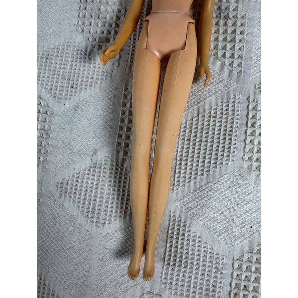Vintage1960s Mattel Francie Doll Friend of Barbie Fringe Eyelashes TNT Bendable